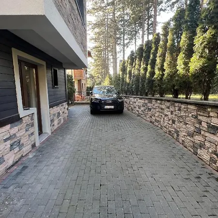 Premija 公寓 兹拉蒂博尔